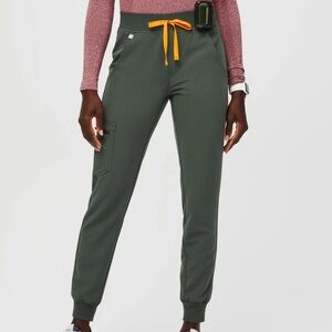 Selling Fig’s Women’s Zamora High Waisted in Moss, Small Tall